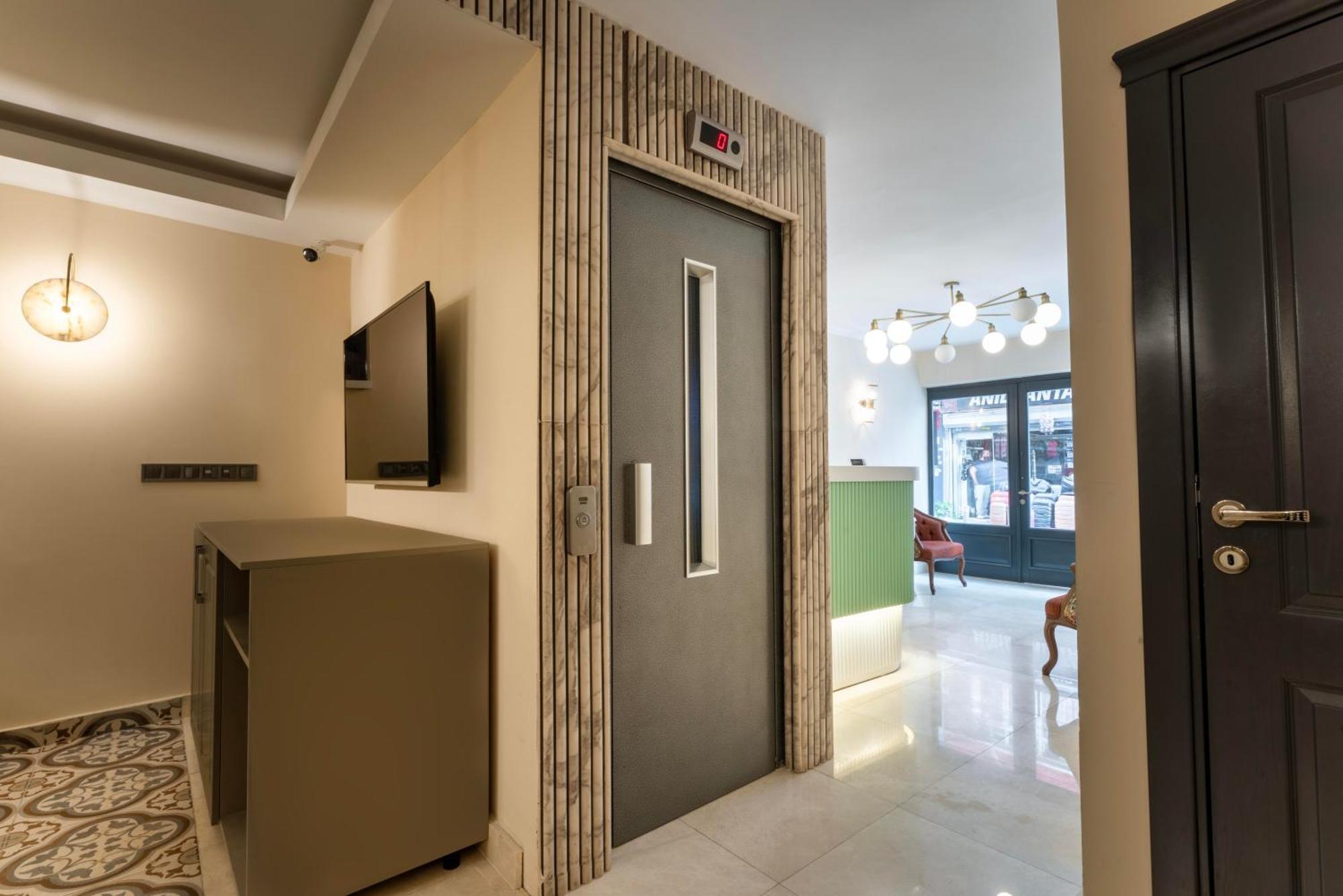 Classio Hotel Kadikoey Istanbul Exterior photo