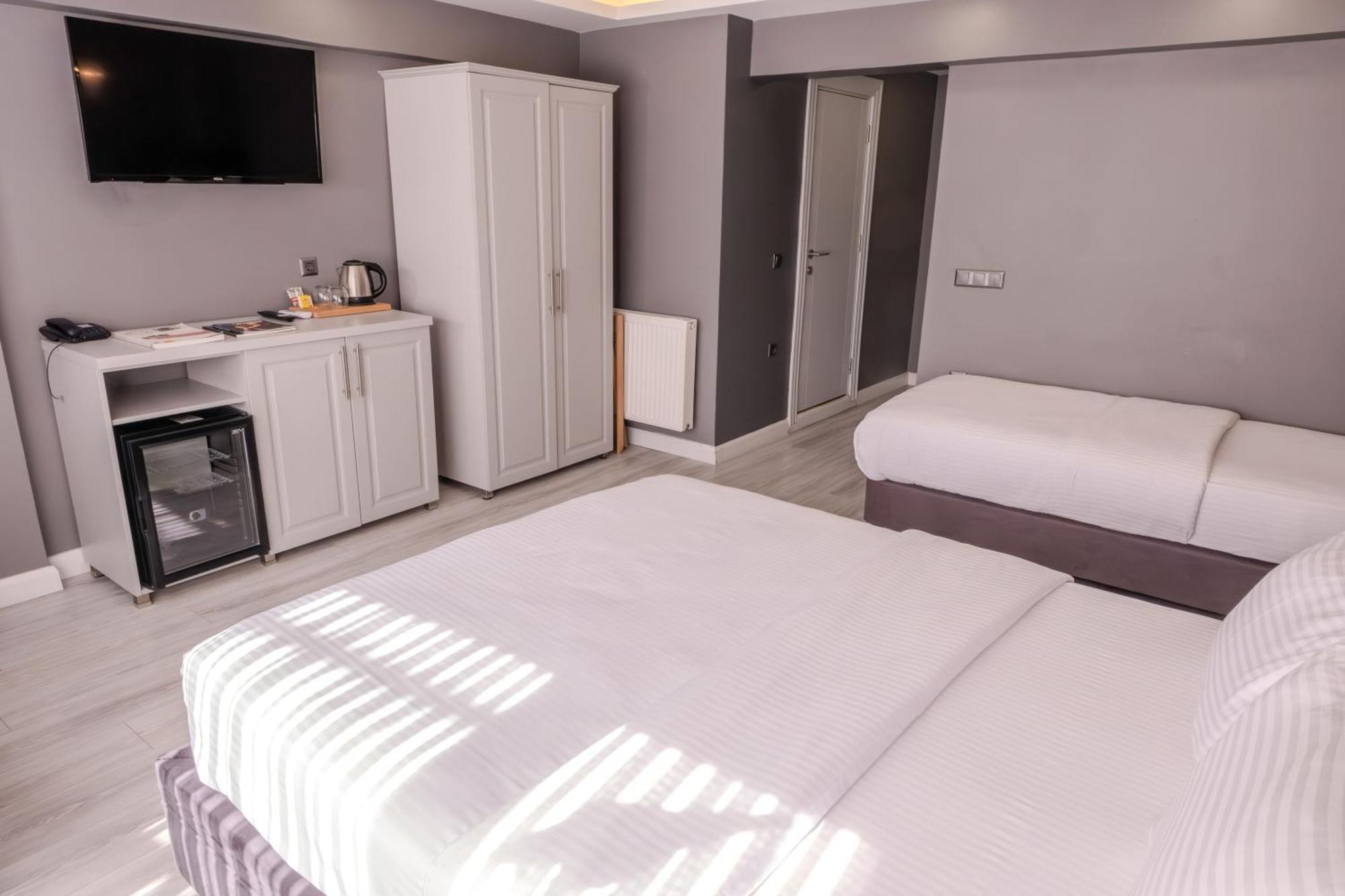 Classio Hotel Kadikoey Istanbul Exterior photo